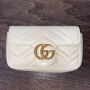GUCCI MARMONT SUPER MINI